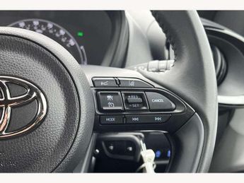 Toyota Aygo X 1.0 VVT-i Edge 5dr Auto