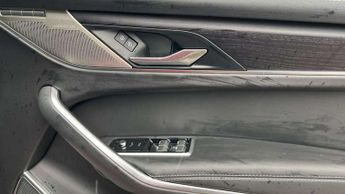 Jaguar F-Pace 2.0 D200 R-Dynamic HSE Black 90th Anniv 5dr Auto