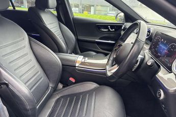 Mercedes-Benz C-Class Estate C220d AMG Line Premium 5dr 9G-Tronic