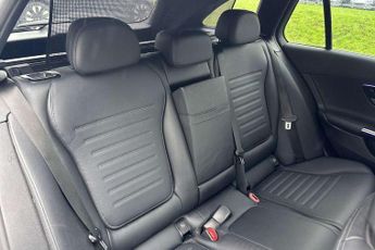 Mercedes-Benz C-Class Estate C220d AMG Line Premium 5dr 9G-Tronic