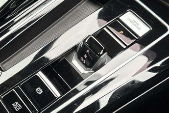 Volkswagen Golf 2.0 TDI 150 R-Line 5dr DSG