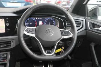 Volkswagen Polo 1.0 TSI R-Line 5dr DSG