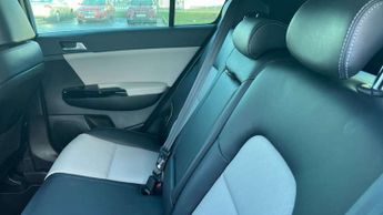 Kia Sportage 1.6T GDi ISG GT-Line 5dr DCT Auto [AWD]