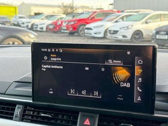 Audi A4 Avant 35 TDI Technik 5dr S Tronic