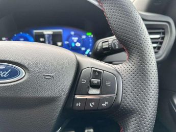 Ford Kuga 2.5 FHEV ST-Line Edition 5dr CVT