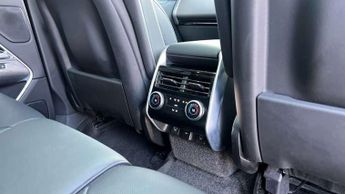 Land Rover Range Rover 3.0 D350 HSE 4dr Auto