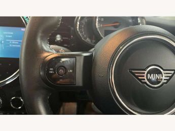 MINI Hatchback 1.5 Cooper Classic 3dr Auto