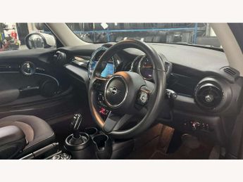 MINI Hatchback 1.5 Cooper Classic 3dr Auto