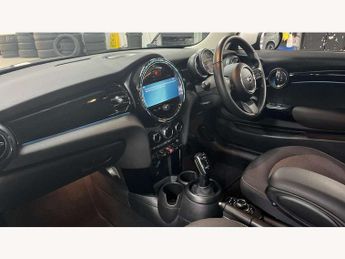 MINI Hatchback 1.5 Cooper Classic 3dr Auto