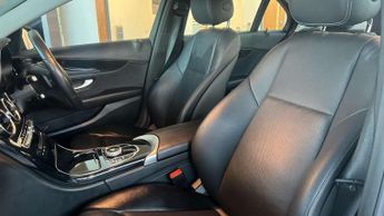 Mercedes-Benz C-Class C220d SE 4dr 9G-Tronic