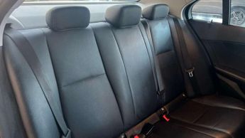 Mercedes-Benz C-Class C220d SE 4dr 9G-Tronic
