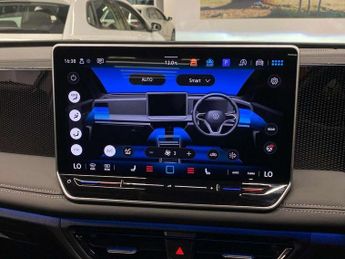 Volkswagen Tiguan 1.5 eTSI 150 Life 5dr DSG