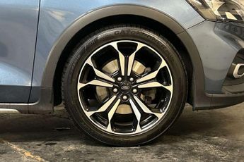 Ford Focus Active 1.5 EcoBoost 150 Active X Auto 5dr