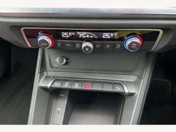 Audi Q3 35 TFSI S Line 5dr S Tronic