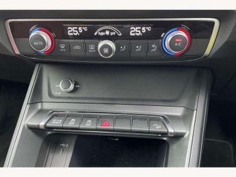 Audi Q3 35 TFSI S Line 5dr S Tronic