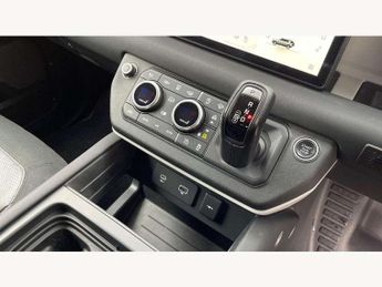 Land Rover Defender 2.0 D200 S 110 5dr Auto