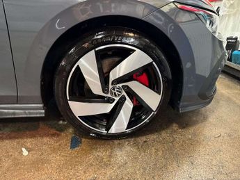 Volkswagen Golf GTI 2.0 TSI GTI 5dr DSG