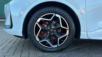 Ford Kuga 2.5 FHEV ST-Line X 5dr CVT