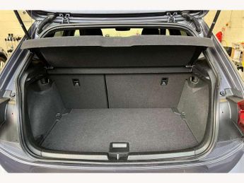 Volkswagen Polo 1.0 TSI 110 R-Line 5dr DSG