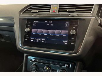 Volkswagen Tiguan 2.0 TDi 150 4Motion SEL 5dr DSG