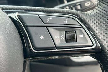 Audi A4 Avant 35 TDI Black Edition 5dr S Tronic