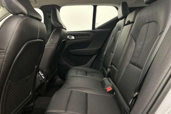 Volvo XC40 2.0 T4 Inscription 5dr AWD Geartronic