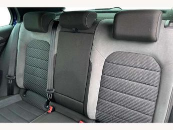 Volkswagen Golf 2.0 TDI R-Line Edition 5dr DSG