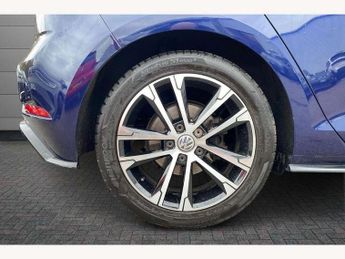Volkswagen Golf 2.0 TDI R-Line Edition 5dr DSG