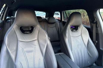 Volkswagen Passat Estate 1.5 eTSI R-Line 5dr DSG