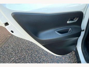 Toyota Aygo X 1.0 VVT-i Pure 5dr Auto