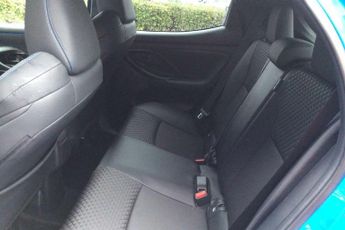 Toyota Yaris 1.5 Hybrid 130 Premiere Edition 5dr CVT