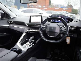 Peugeot 3008 1.2 PureTech Allure 5dr EAT8