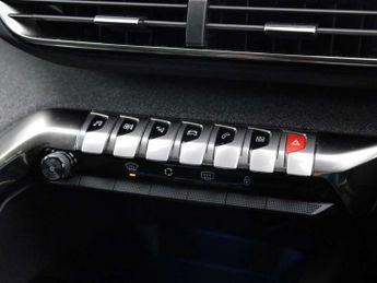 Peugeot 3008 1.2 PureTech Allure 5dr EAT8