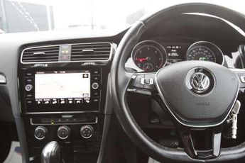 Volkswagen Golf 2.0 TDI GT 5dr DSG