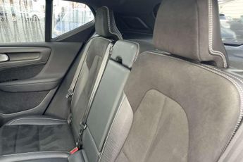 Volvo XC40 1.5 T3 [163] R DESIGN 5dr Geartronic
