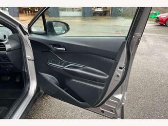 Toyota C-HR 1.8 Hybrid Icon 5dr CVT