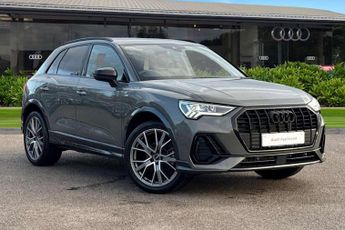 Audi Q3 35 TFSI Black Edition 5dr [20" Alloy]