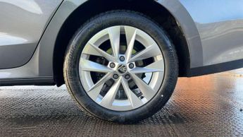 Skoda Octavia Estate 1.4 TSI iV SE Technology DSG 5dr