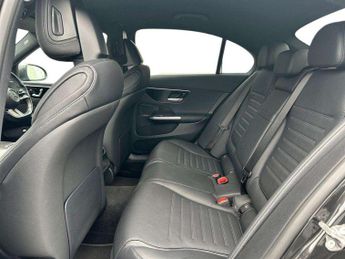 Mercedes-Benz C-Class C200 AMG Line Premium 4dr 9G-Tronic