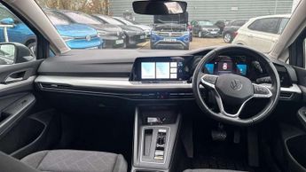 Volkswagen Golf 2.0 TDI Life 5dr DSG