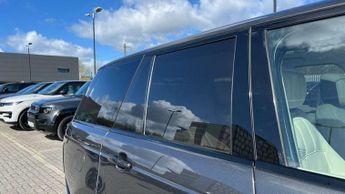 Land Rover Range Rover 3.0 SDV6 Autobiography 4dr Auto