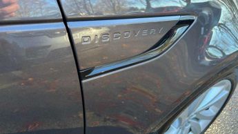 Land Rover Discovery 3.0 D300 R-Dynamic HSE 5dr Auto