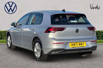 Volkswagen Golf 2.0 TDI Life 5dr DSG