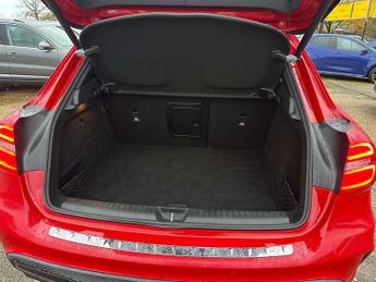 Mercedes-Benz GLA GLA 220d 4Matic AMG Line 5dr Auto [Prem Plus]