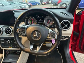Mercedes-Benz GLA GLA 220d 4Matic AMG Line 5dr Auto [Prem Plus]