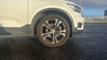 Volvo XC40 2.0 T4 Inscription Pro 5dr AWD Geartronic