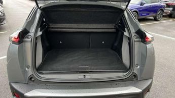 Peugeot 2008 1.2 Hybrid 145 GT Premium 5dr e-DSC6