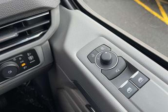 Volkswagen Transporter 2.0 TDI 170 Commerce Pro Van Auto