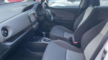 Toyota Yaris 1.5 VVT-i Icon Tech 5dr CVT