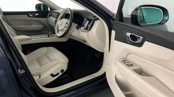 Volvo XC60 2.0 B5P Core 5dr AWD Geartronic